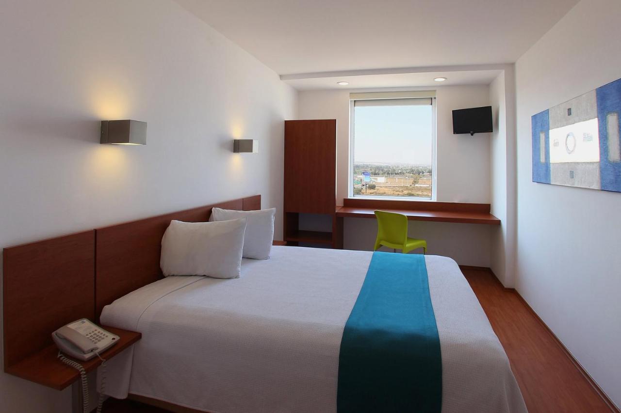One Queretaro Aeropuerto Hotel El Coyote Kültér fotó