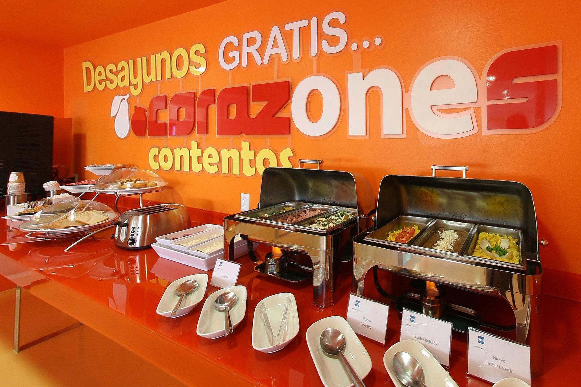 One Queretaro Aeropuerto Hotel El Coyote Kültér fotó