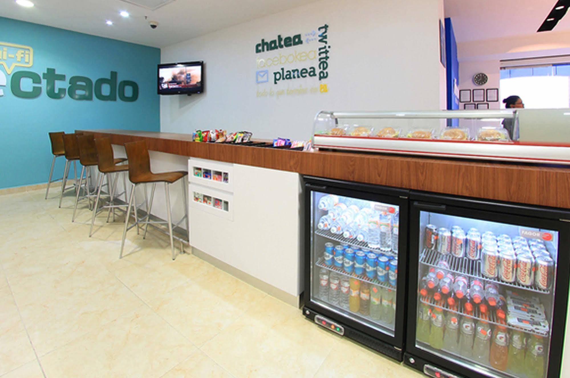 One Queretaro Aeropuerto Hotel El Coyote Kültér fotó