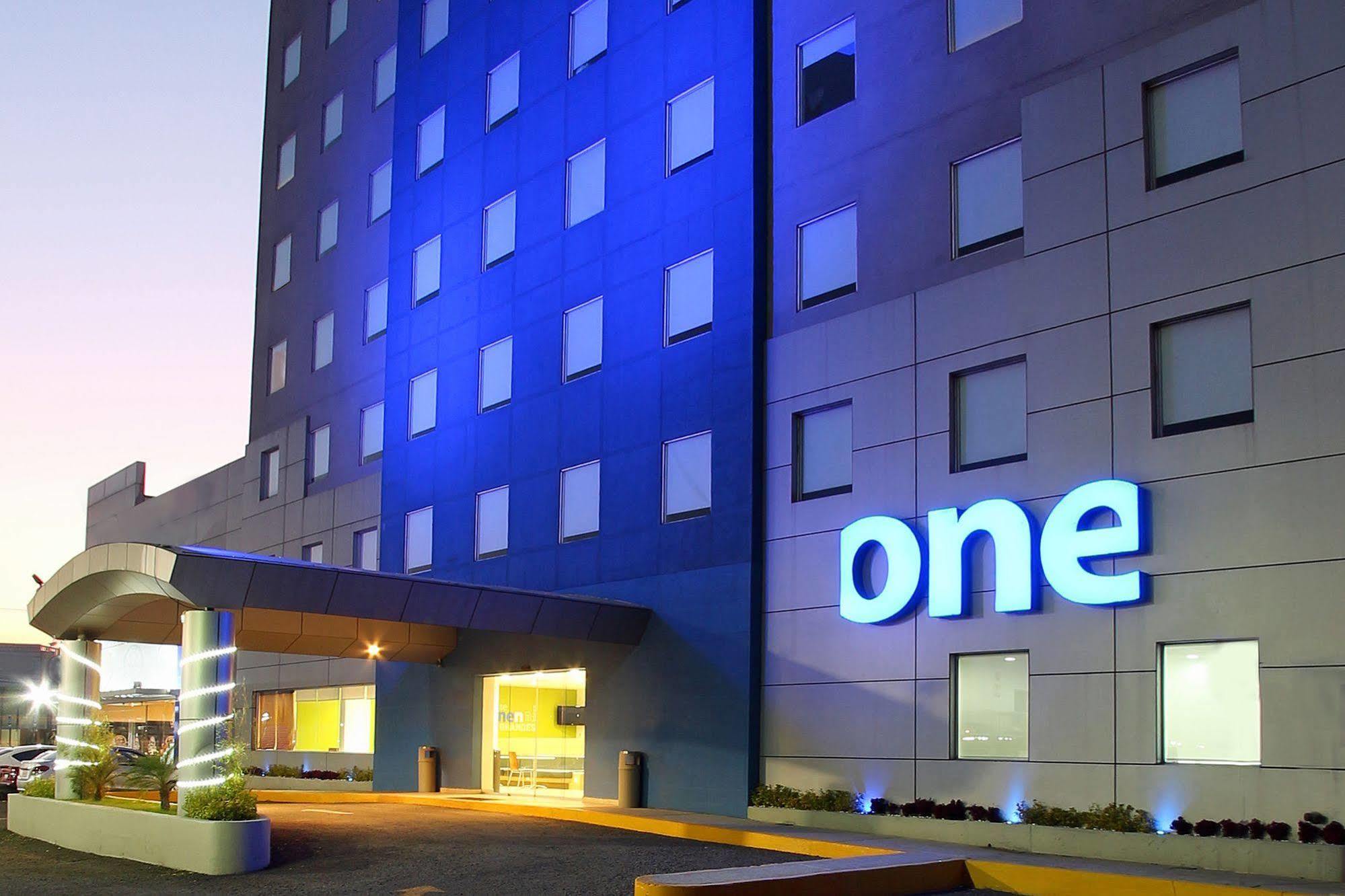 One Queretaro Aeropuerto Hotel El Coyote Kültér fotó