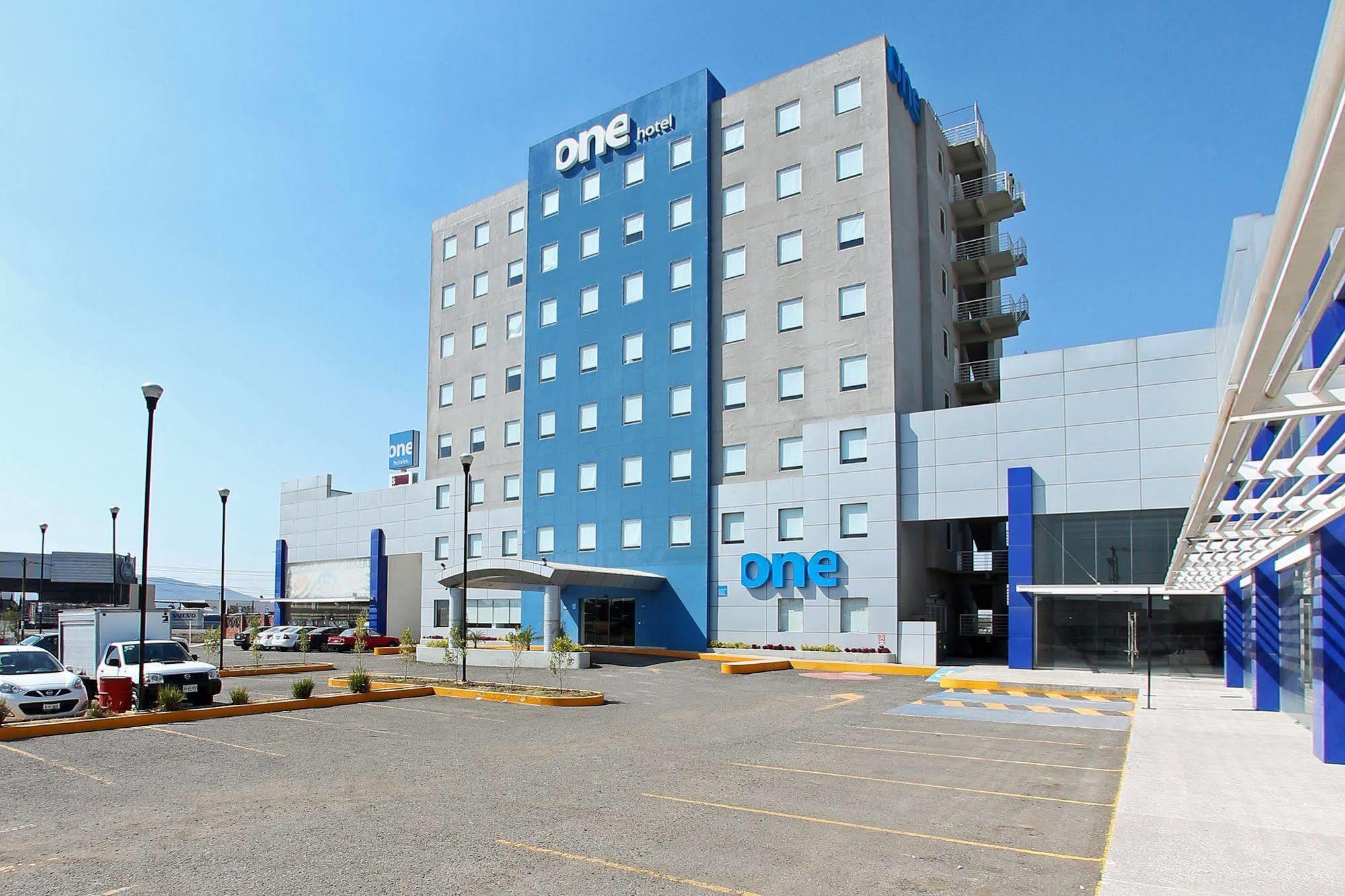 One Queretaro Aeropuerto Hotel El Coyote Kültér fotó