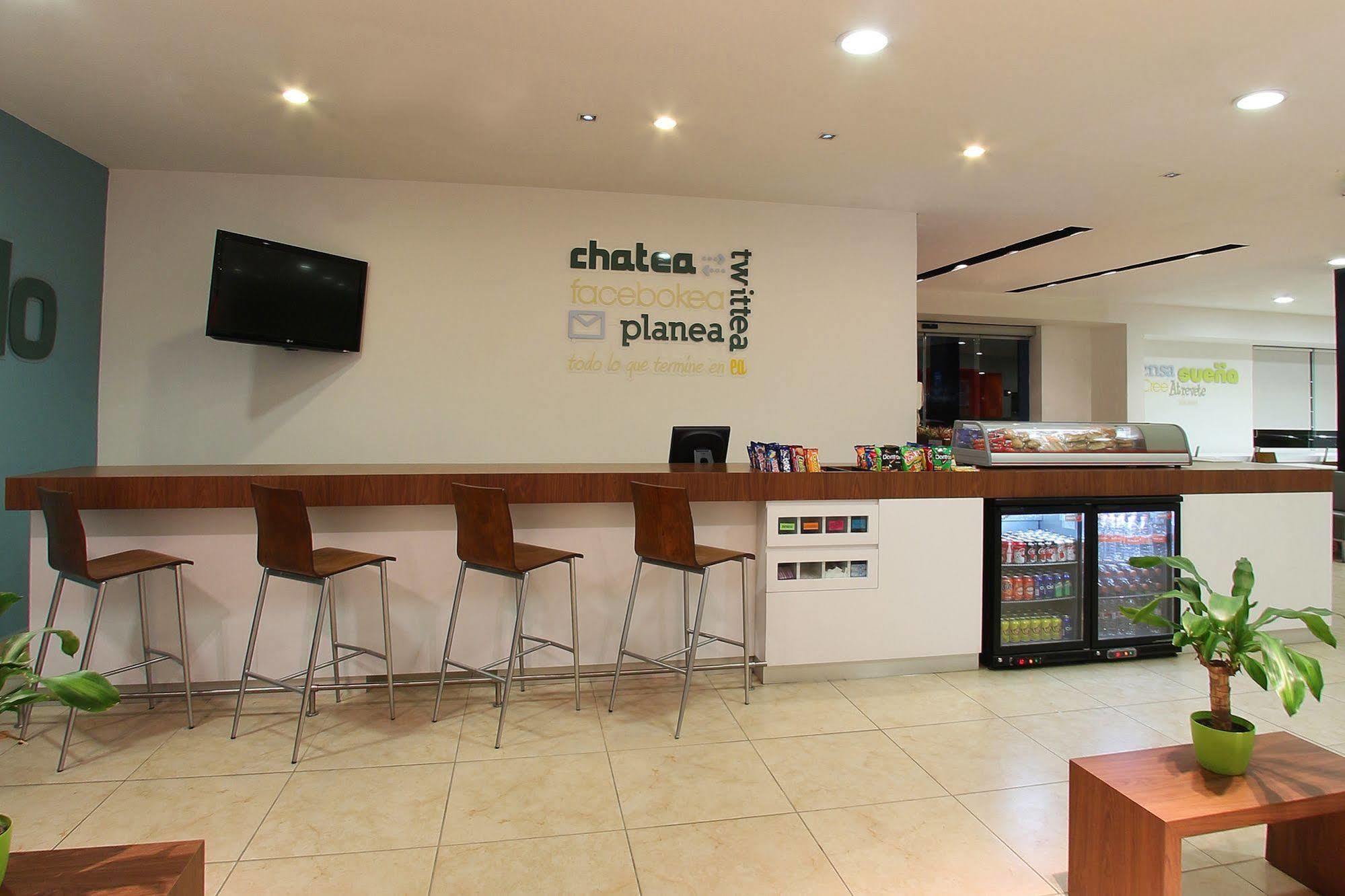 One Queretaro Aeropuerto Hotel El Coyote Kültér fotó